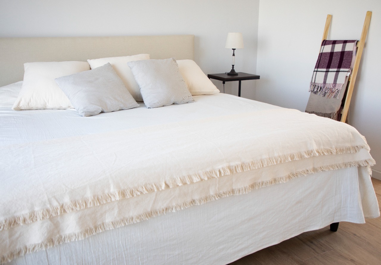 Respaldo de cama tapizado Decogri